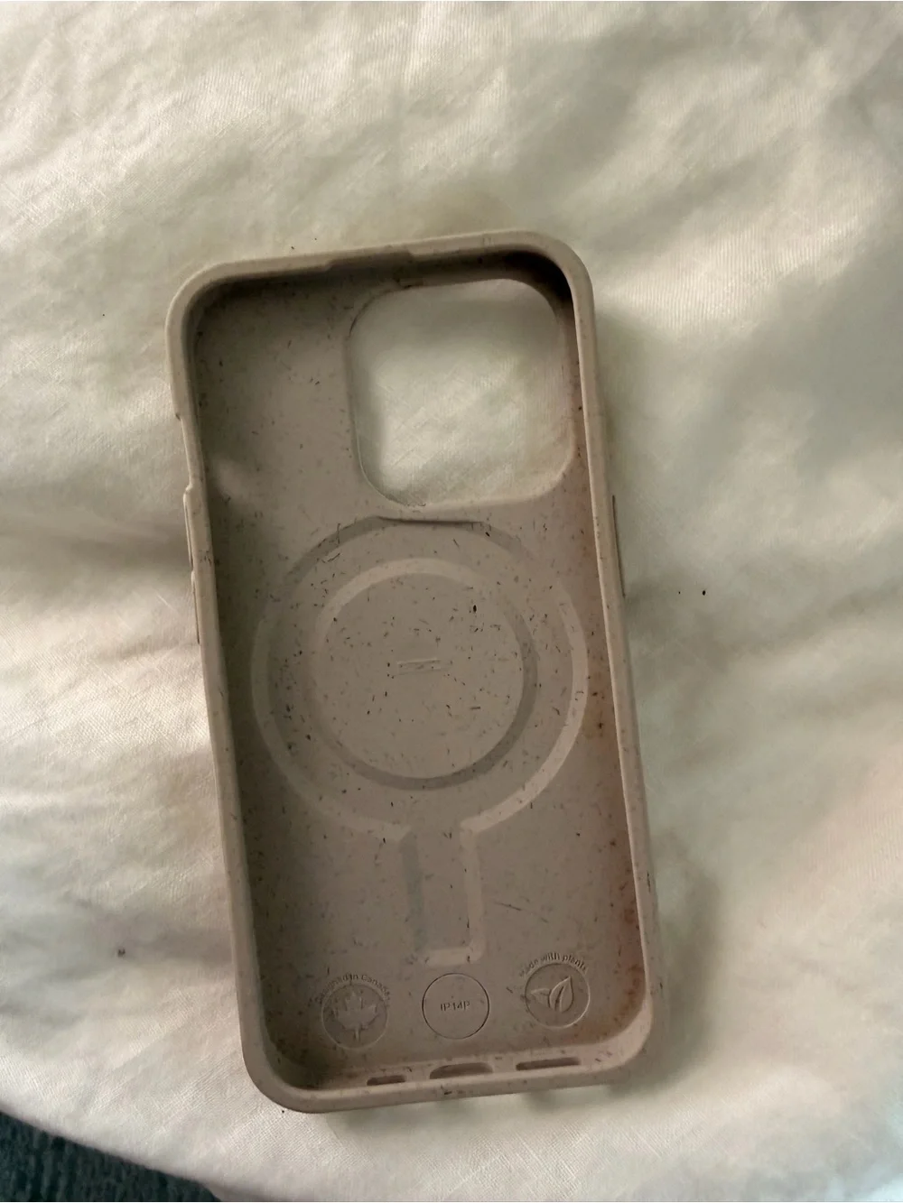 Pela case camera